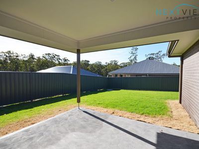 8 Bombay Court, Cameron Park