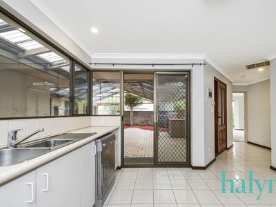 21 Methuen Way, Duncraig