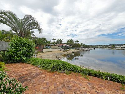 6B Maroochy Waters Drive, Maroochydore