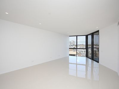 C608 / 83 O'Connor Street, Chippendale