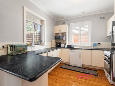 278 Piper Street, Bathurst