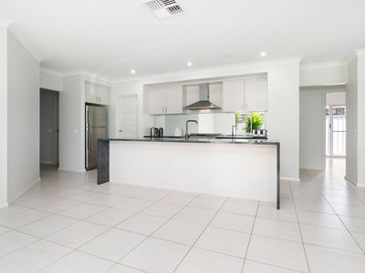 17 PARNABY STREET, Wodonga