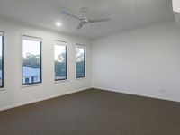 15 Hideaway Street, Pallara