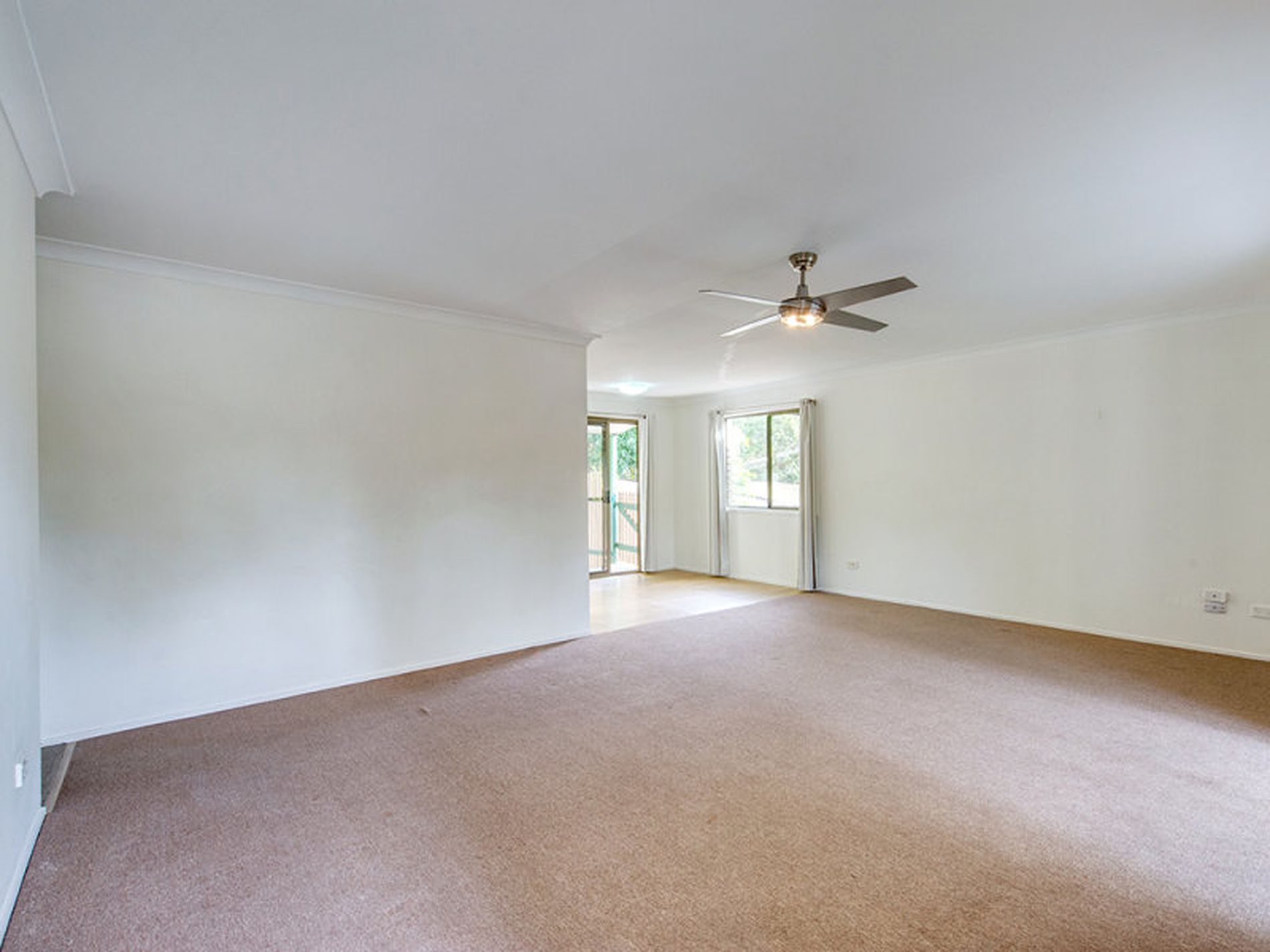 4 Sherwood Crs, Bellbird Park