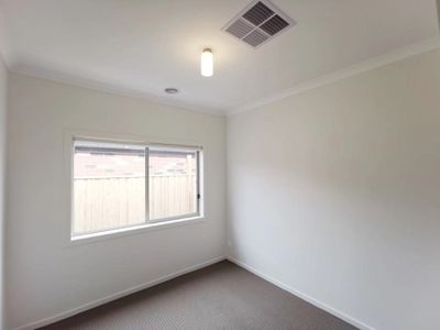 7 Bolero Way, Junction Village