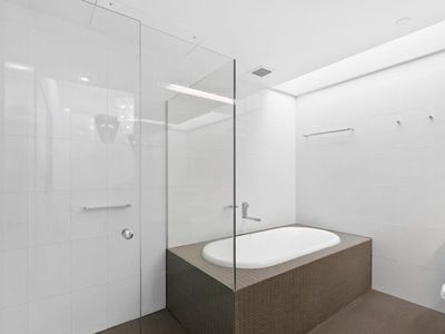 5006 / 5 Parkland Boulevard, Brisbane City