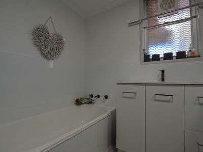 9 Sturt Place, South Hedland