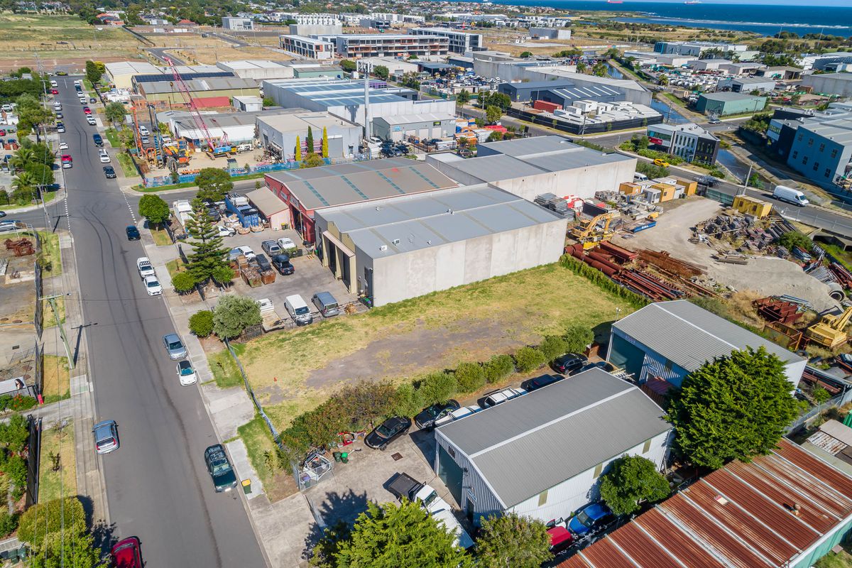 17 Albemarle Street, Williamstown North