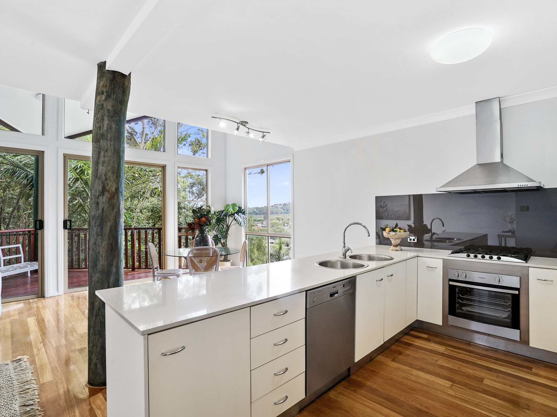 1 / 2-6 Inlet Drive, Tweed Heads West