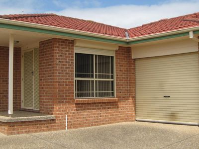 2 / 2 Candlebark Street, Albion Park Rail