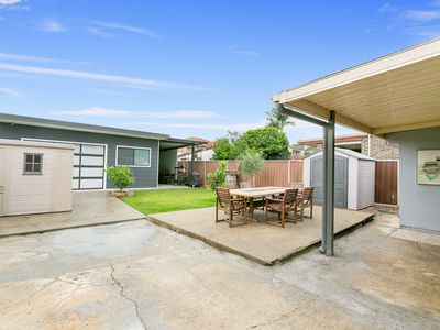 266 Gloucester Road, Beverly Hills