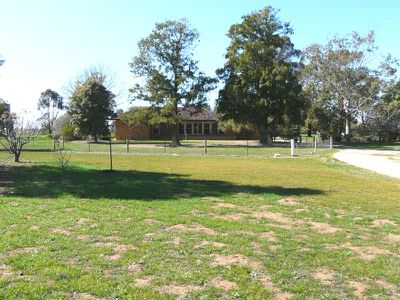 Racecourse Road, Tocumwal