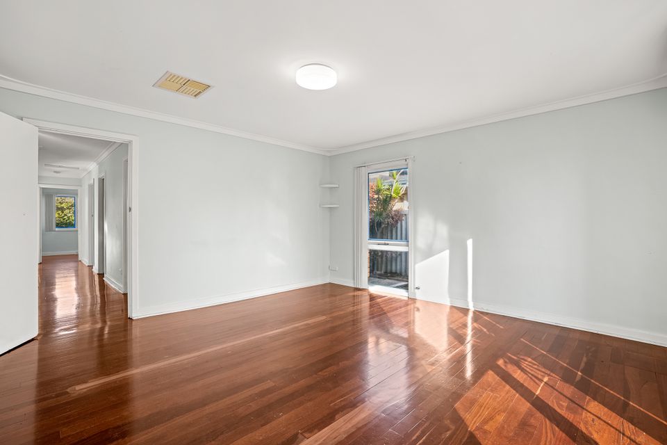 5 SWINSTONE STREET, Rockingham