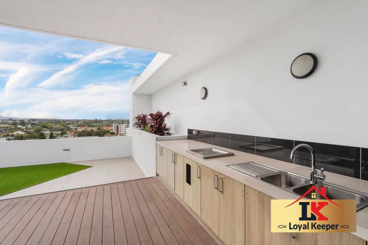 202 / 8 Norman Street, Southport