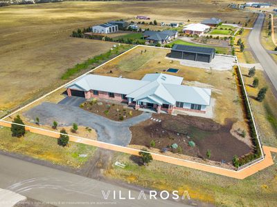 2 Bridson Drive, Inverleigh