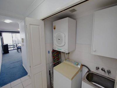 9 / 1 Beach Road, Hawks Nest