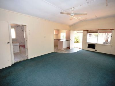 7 Pelican Street, Longreach