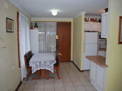 2 Kimbarra Crescent, Koonawarra