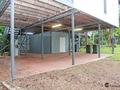 6 Campden Court , Gray