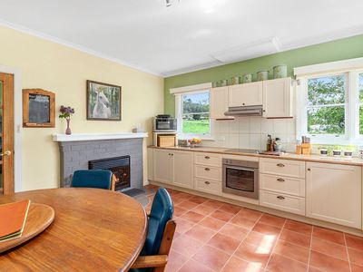 987 Woodbridge Hill Road, Gardners Bay