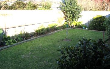 2 / 4 Dunnell Rise, Berwick