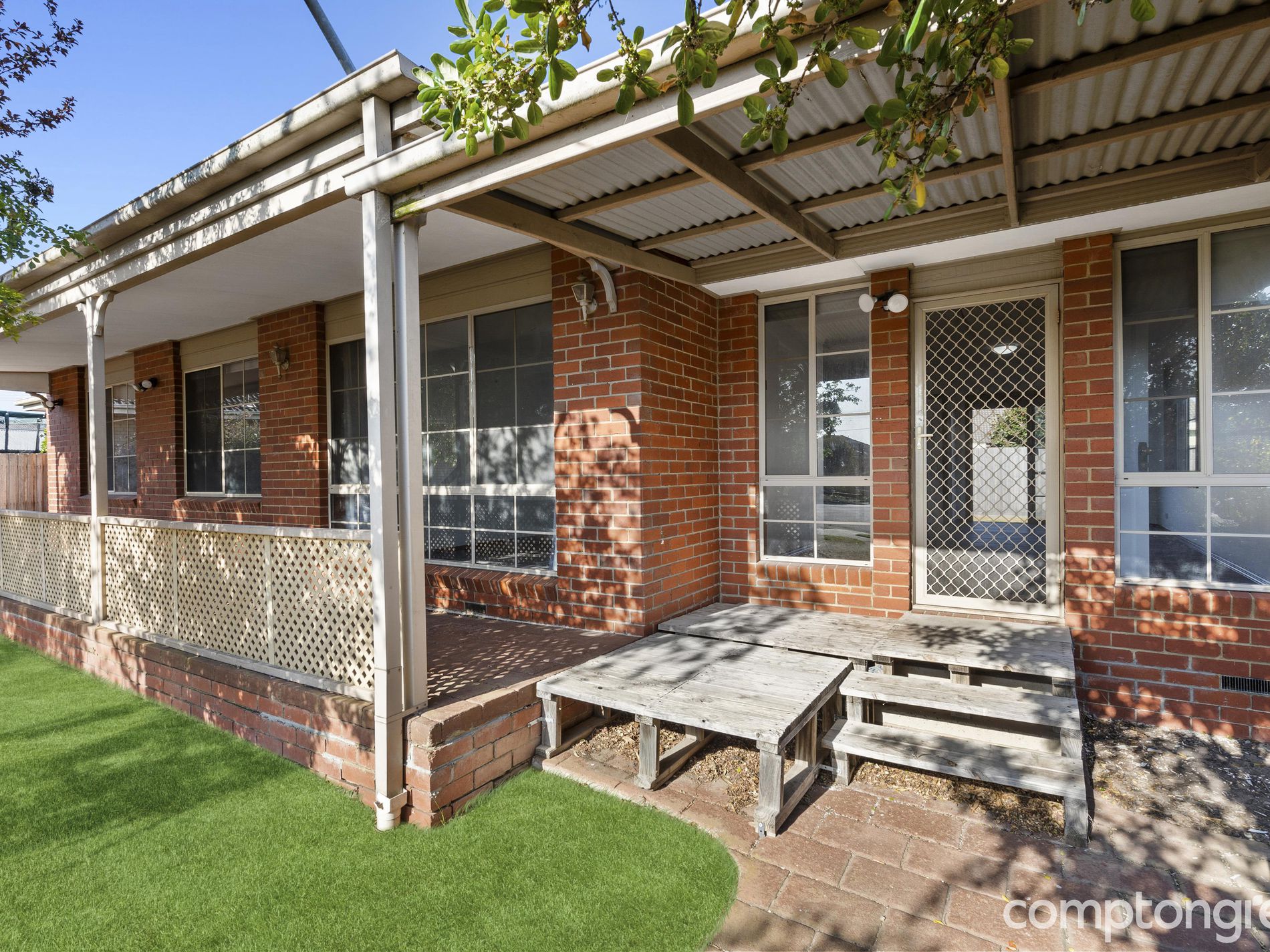 4 Hering Court, Thomson