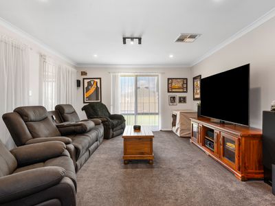 5 Vitali Crescent, Somerville