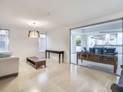 8 / 1 Douro Place, West Perth