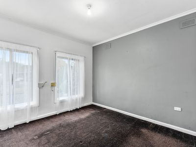 16 Bowman Street, Millicent