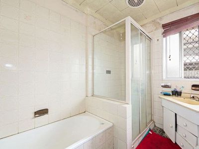 2 Wagtail St, Inala