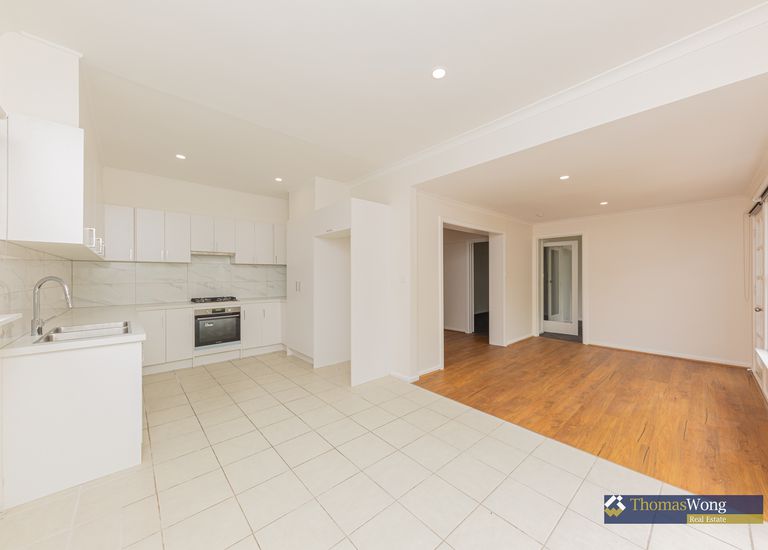 742 Whitehorse Road, Mitcham