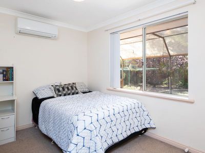 1 O'Byrne Crescent, Broadwood