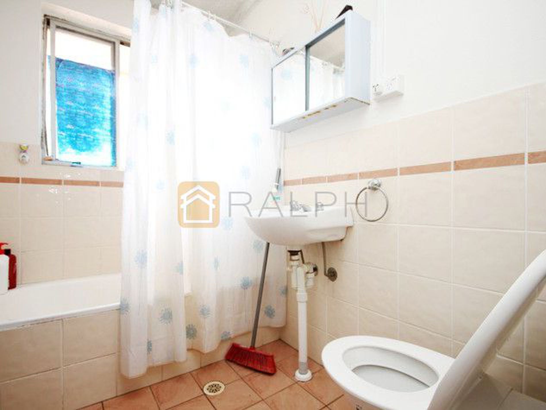 6 / 7 Shadforth Street, Wiley Park