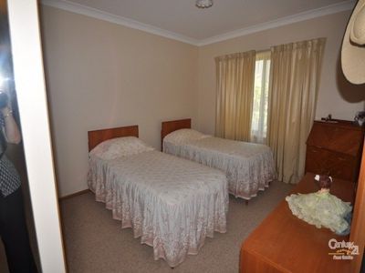 11 Edinburgh Ave, Dubbo