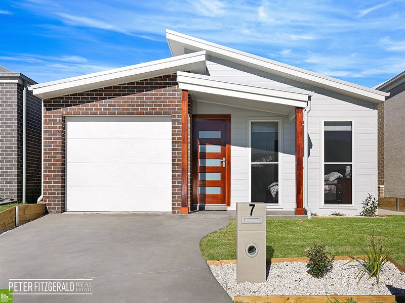 7 Crystal Avenue , Horsley