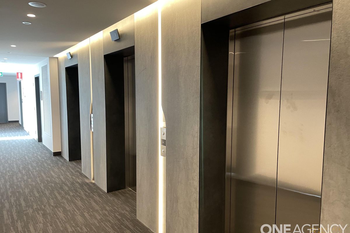 1601 / 8 Chambers Court, Epping