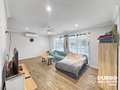 2 Meurer Court, Dubbo