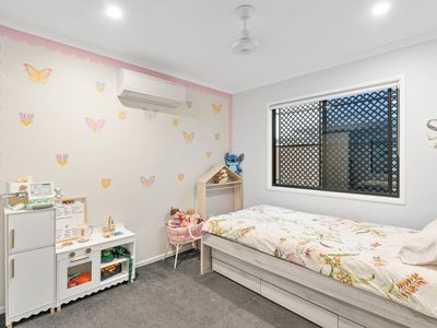 30 Palmetto Crescent, Rural View