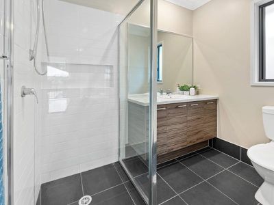 19 Whimbrel Avenue, Upper Coomera