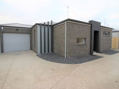 2 / 13 Hughes Street, Bell Park