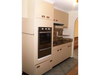 22 Allinga Dr, Oak Flats