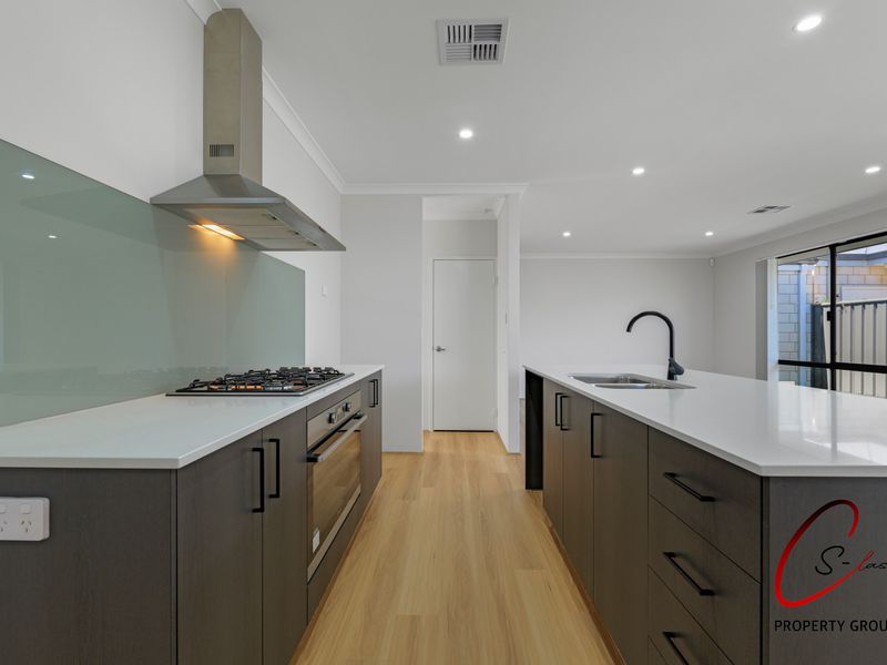 6 Klondyke Street, Piara Waters