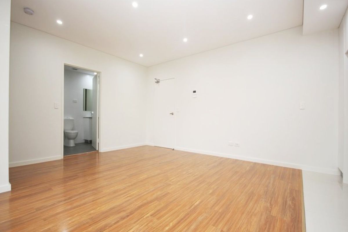 13 / 80 Park Road, Homebush
