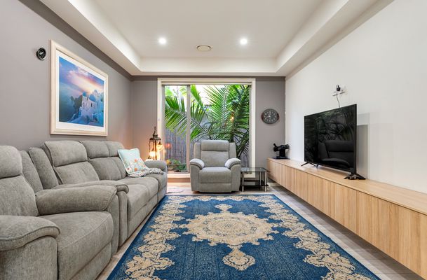 24 Peninsula Crescent, Craigieburn