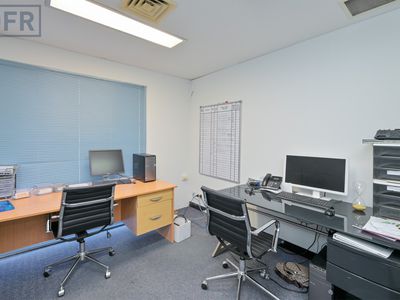 4 / 14-16 Bannick Court, Canning Vale