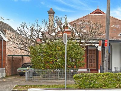 92 Wollongong Road, Arncliffe