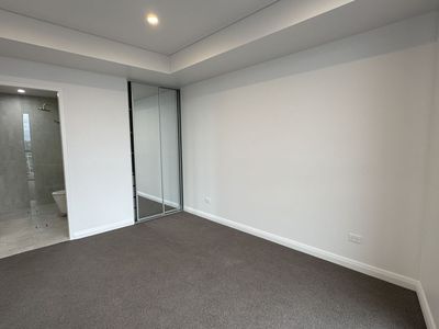 913 / 2 Mandala Parade, Castle Hill