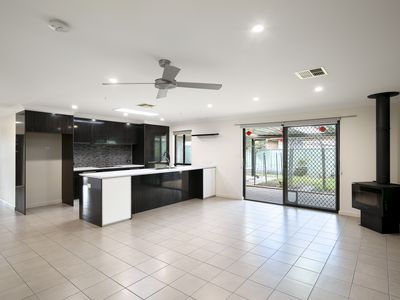 41 Pfitzner Close, Murray Bridge