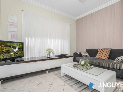 13 Sandplover Place, Hinchinbrook