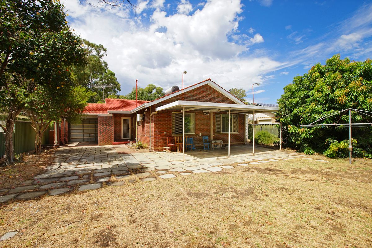 19 Warren Road, Maida Vale